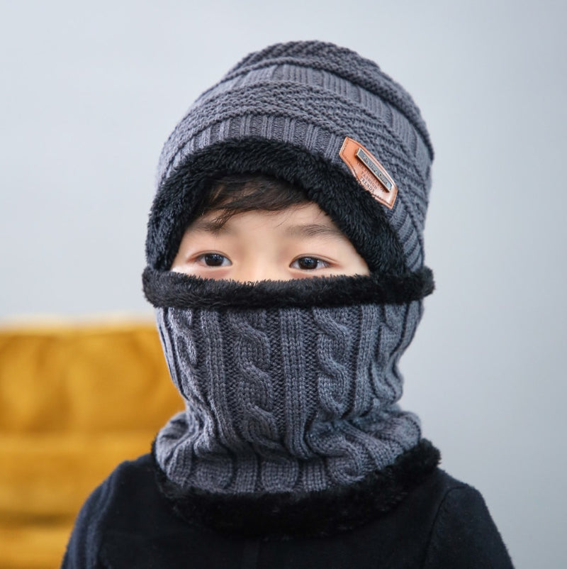 Warm knitted hat children&