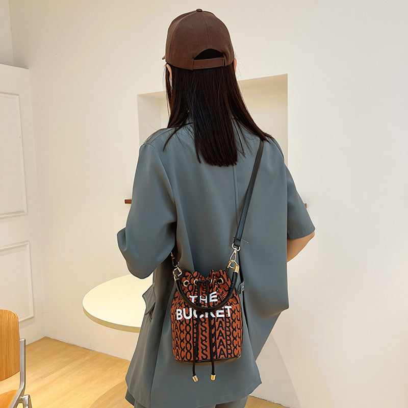 Fashion Alphabet Bucket Bag Retro Portable Messenger Bag